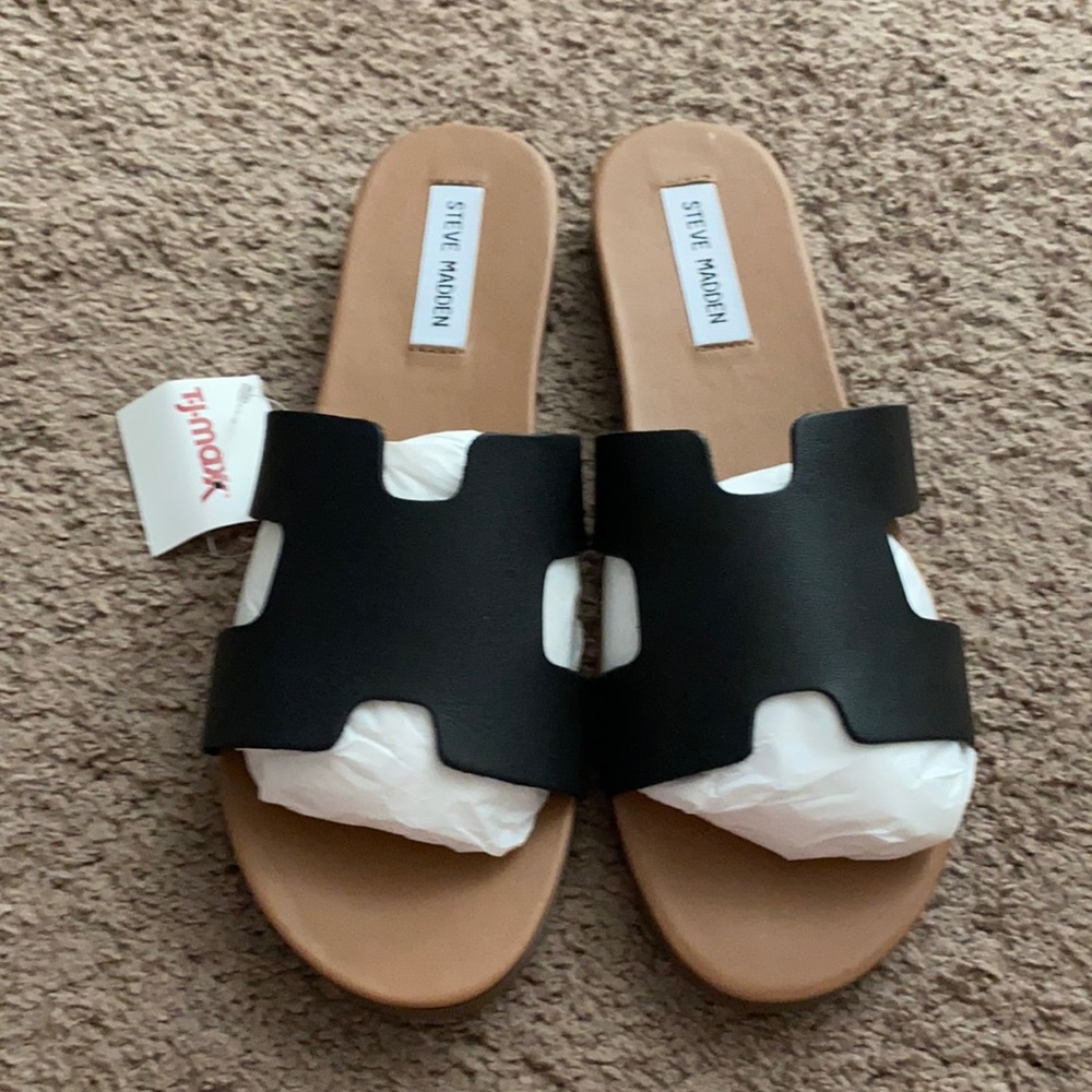 Steve Madden sandals